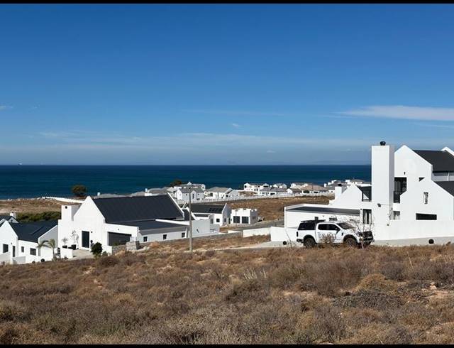 LAND FOR SALE IN DA GAMA BAY